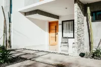 Boho Twin Villa Hotels near Plaza sorimar
