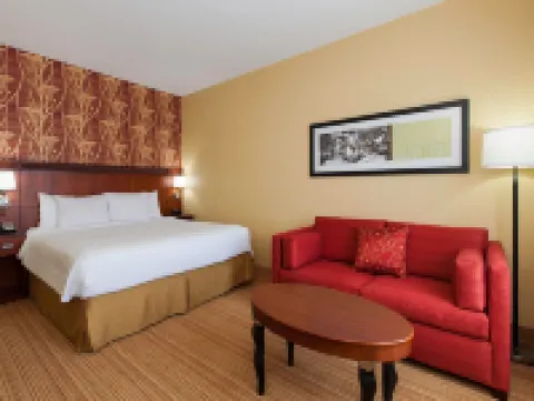 Courtyard Chicago O'Hare Hotels in Des Plaines