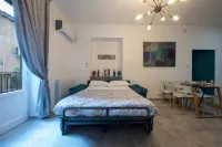 Casta Diva Luxury Apartments -Self Check-IN