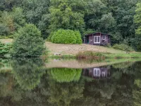 Lakeside Cabin Hotel a Monkton
