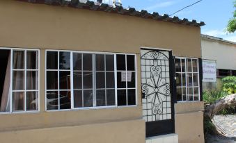 Ximenas Guest House