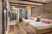 Camp Lucy Hotels in Dripping Springs