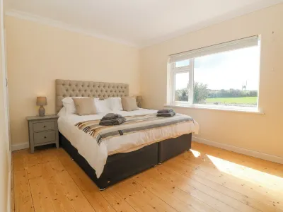 Glanffraw Hotels in 