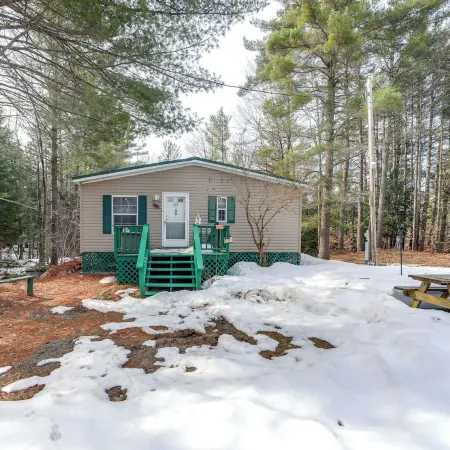 Creekside Retreat in the Adirondacks: Swim & Hike!