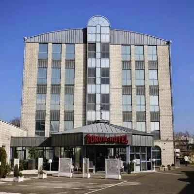 Stargaze Forum Hotel Düsseldorf-Hilden Отели рядом с достопримечательностью «Унтербах»