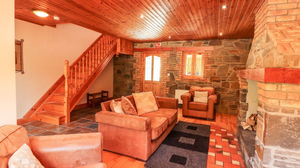 4 Killimer Road
