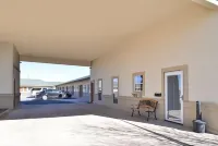 La Bonita Inn & Suites - McCamey