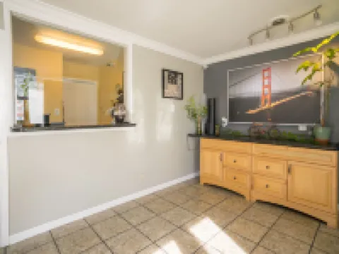 Marina Inn Hotels in Berkeley