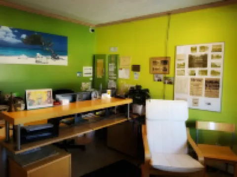 Pinedale Inn Hotels in Gravenhurst