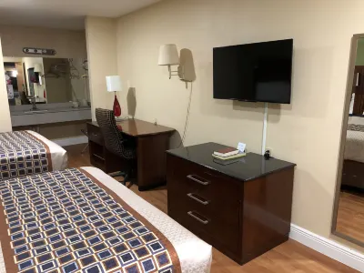 Jackson Inn Hotels near H-E-B
