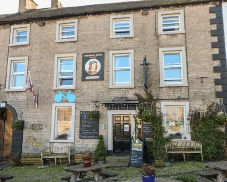 Demonicus Hotels in Middleham