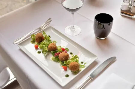 Urban Style l'Etape Отели в г. Аллёз