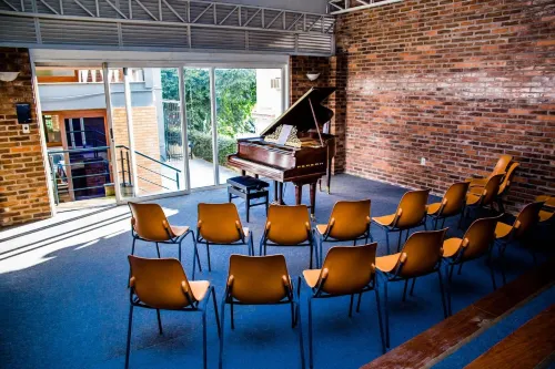 Piano B&B + Coworking - ที่มีสปา