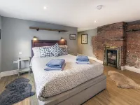 The Royal George Hotels in Appledore