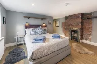 The Royal George Hotels in Appledore