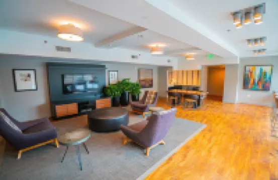 Downtown 2Br Apartment Near Convention Center 2 Bedroom Apts by RedAwning