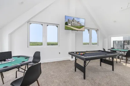 The Grand Castle Apartments