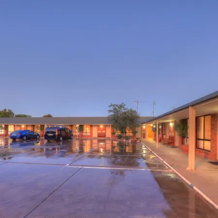 Moama Central Motel