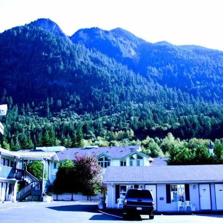 Heritage Inn