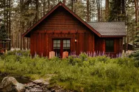 FivePine Lodge Hotels in Sisters