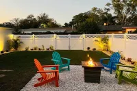 Tampa Bay Area Cottage w/ Gas Grill and Fire Pit! - 3-Star