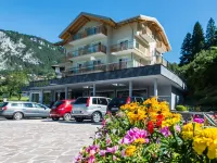 Hotel Fontanella Hotels in Molveno