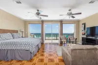 3-Level Gulf Front Townhome w/ Breathtaking Views (Pet Friendly)