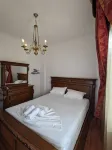 Classic villa-spacious city center free parking Hotel a 