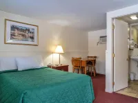 Mount Whittier Motel Hotéis em Ossipee