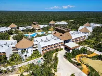 Hotel Mundo Maya Tulum Hotel in zona Cenote Calavera