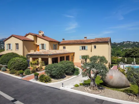 馬克厄利酒店 盧河畔拉科爾酒店