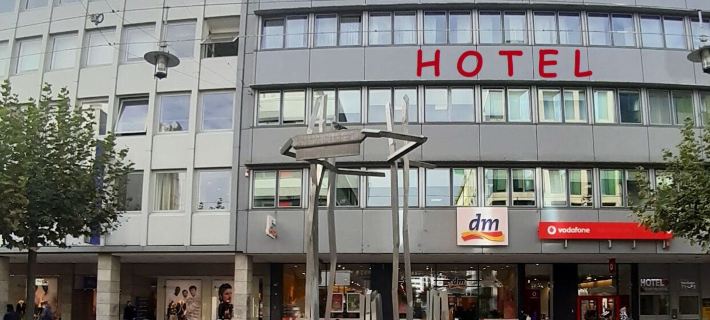 Hotel Stadt Hamburg am Fluss Saarbrücken Hotels in Saarbruecken