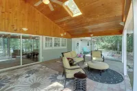 Arkansas Vacation Rental on Greers Ferry Lake! - 3-Star