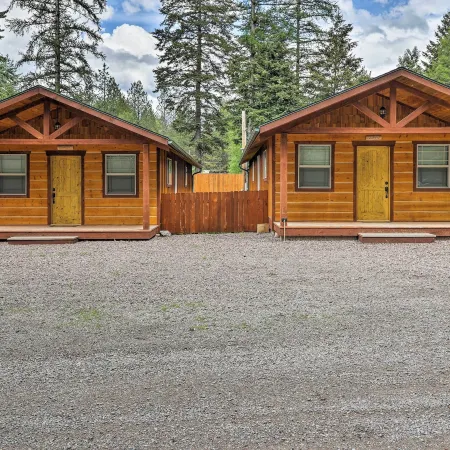 Hungry Horse Cabin Deck, Fire Pit, Near Glacier!