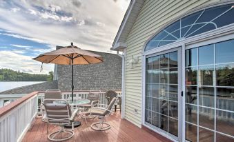 Waterside Haven on Milton Pond w/ Deck & Boat Dock