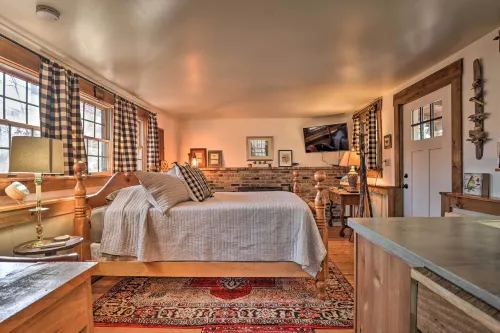 Berkeley Springs Haven w/ Sleepy Creek Access! - Wifi
