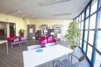 La Digue Hotels in Calais