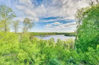 Cozy Cottage in Taylorsville Hot Tub and Lake Views - 3-stjärniga