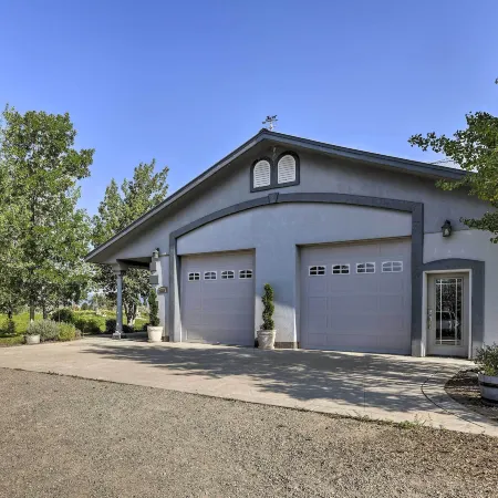 Flawless Durango Home w/ Theater + Pool Table