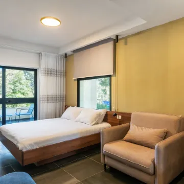 Domus Carmel Hotel Hotels near Sculptures Garden
