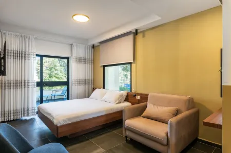 Domus Carmel Hotel Отели в г. Хайфа