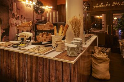 レストラン スパ ホテル ランタシピ アウランコの写真