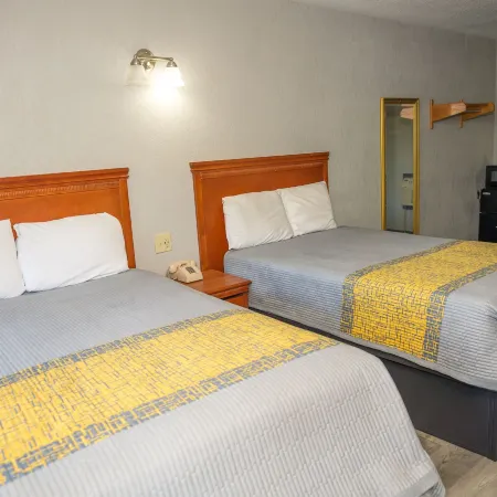 Riverside Inn and Suites