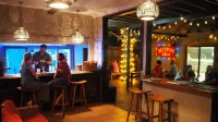 Kimberley Travellers Lodge - Broome YHA - Bar