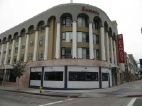 Ramada by Wyndham Los Angeles/Koreatown West Hotels near Hollywood