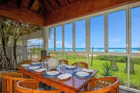 Surfers Aquarius on the Beach - Holiday Apartments