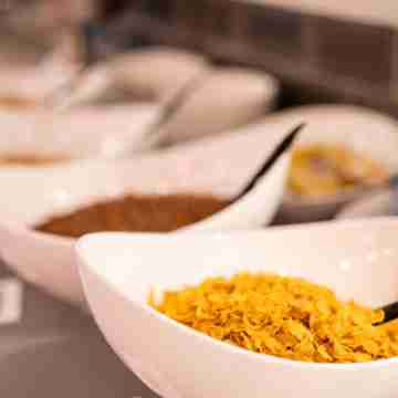 Holiday Inn Express DERRY - LONDONDERRY by IHG Dining/Meeting Rooms