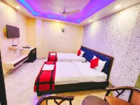 Hotel Delight Deluxe Hôtels à : Bihat