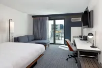 Courtyard Richmond West Hoteles en Brookland