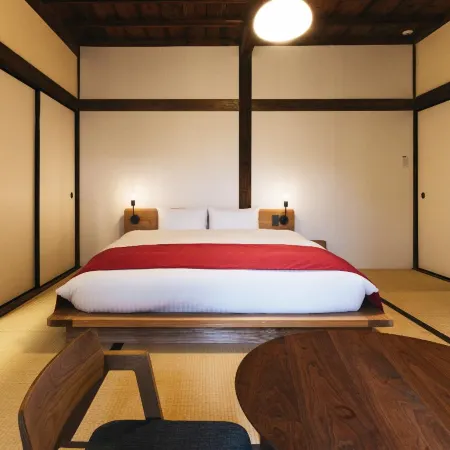 Paak Hotel